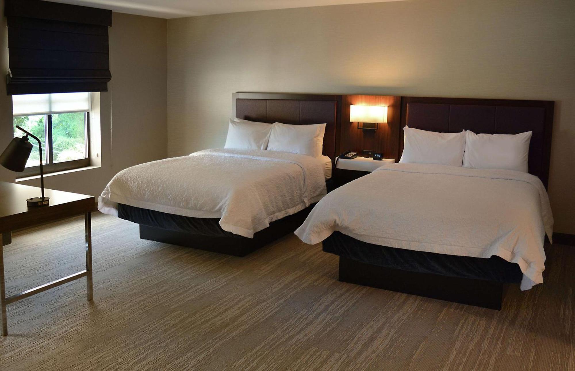 Hampton Inn & Suites Philadelphia/Media Kültér fotó